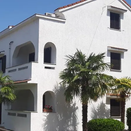With A Parking Space Sveti Anton, Krk - 5288 Apartament Sveti Anton (Krk)