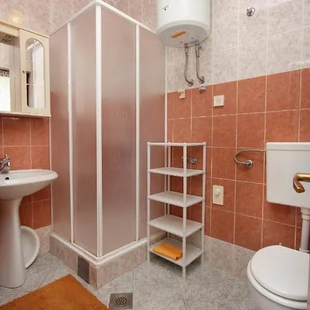 With Parking Space Sveti Anton, Krk - 5288 Apartmán *