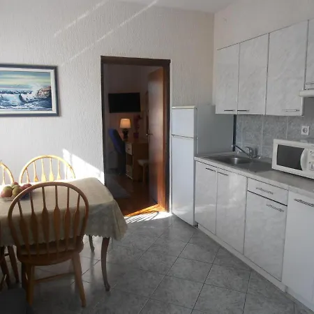 With A Parking Space Sveti Anton, Krk - 5288 Apartament *