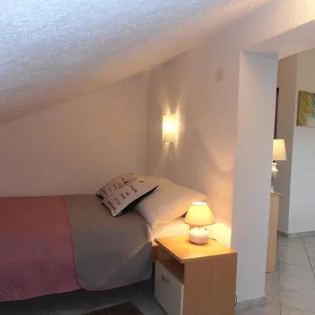 With A Parking Space Sveti Anton, Krk - 5288 Apartament *