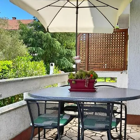 Apartment Apartments With Parking Space Sveti Anton, Krk - 5288