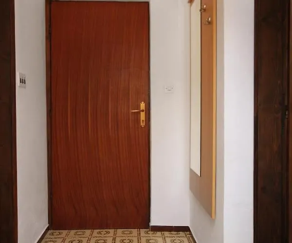 With Parking Space Sveti Anton, Krk - 5288 Appartamento *